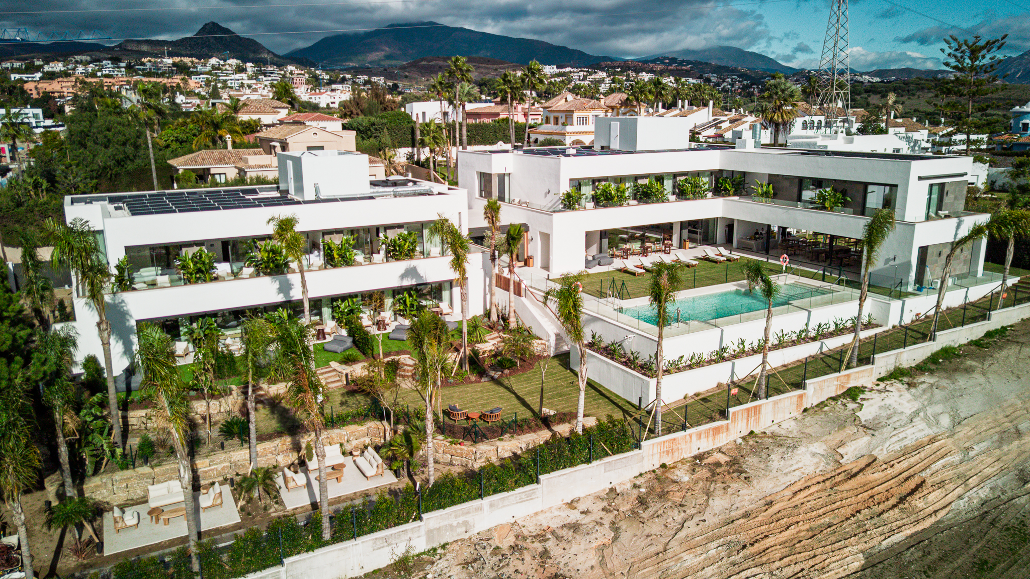 La Costa del Sol estrena el primer centro europeo de recuperación para las personas trans tras una cirugía facial