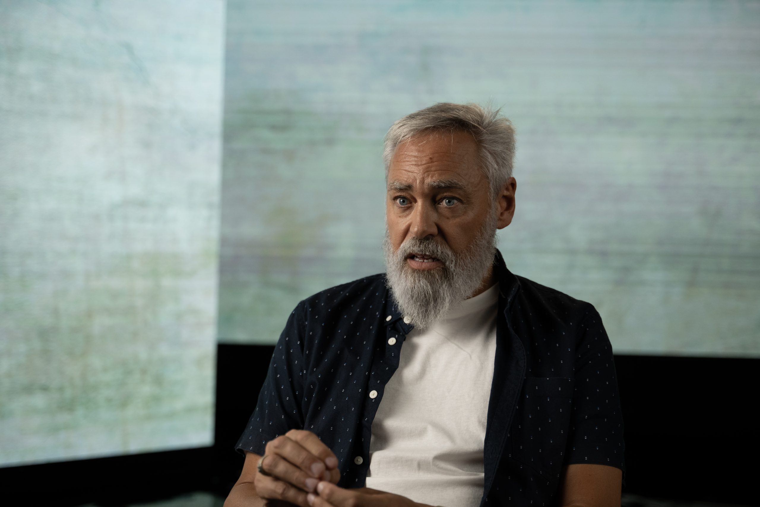 ‘Sobrevivir al paraíso’: retrato del infierno para las mujeres y personas LGTB en los testigos de Jehová