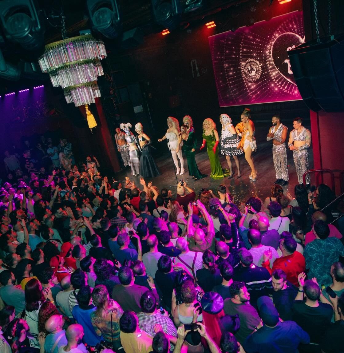 This is Drag: la fiesta que reúne a las reinas de Drag Race sin renunciar al talento emergente