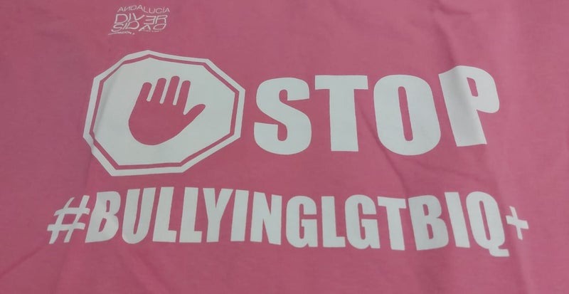 El Día de la Camiseta Rosa: de un instituto en Canadá a una campaña global contra el bullying