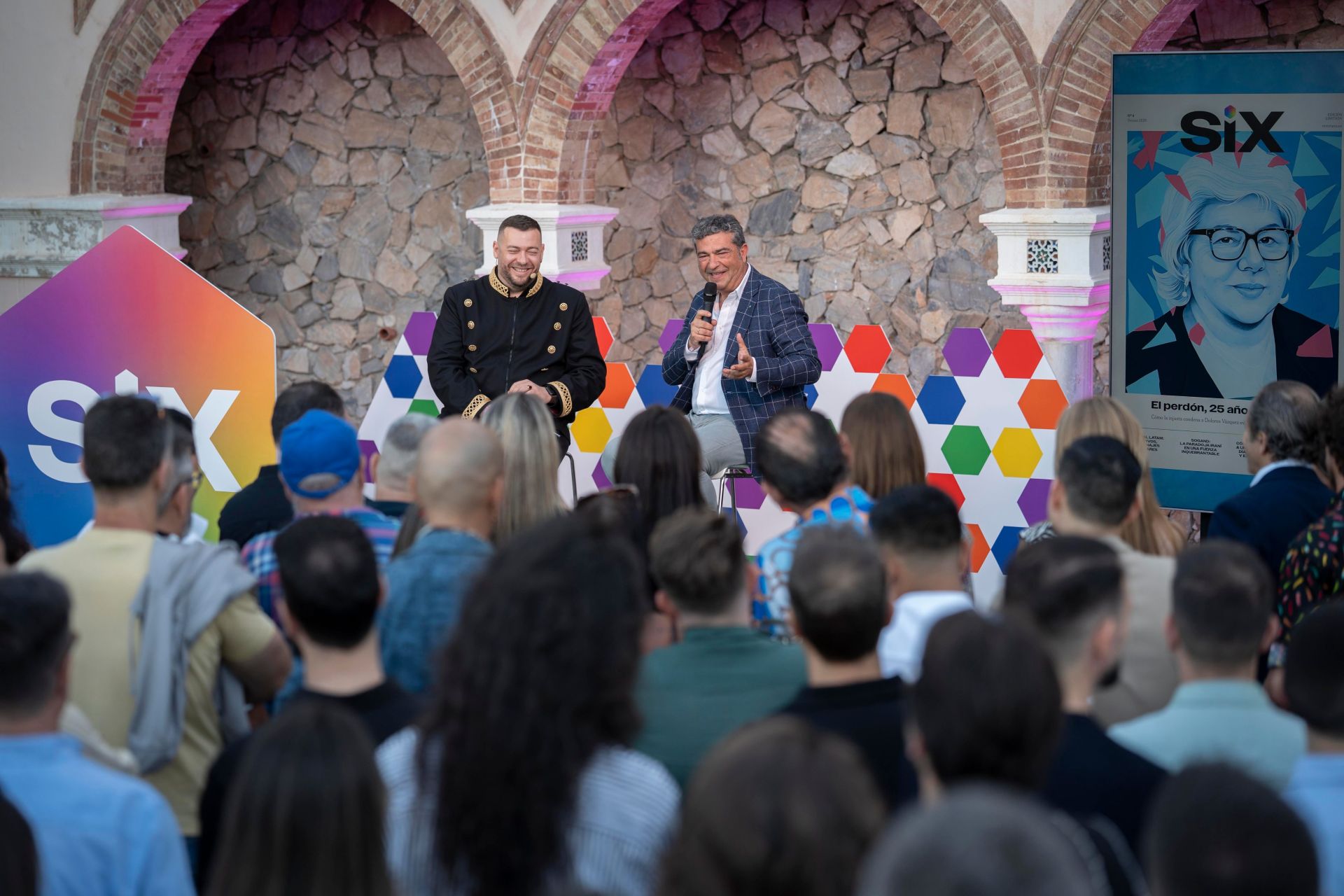 El caso de Dolores Vázquez, protagonista de la nueva edición física de la revista nacional LGTBI SIX