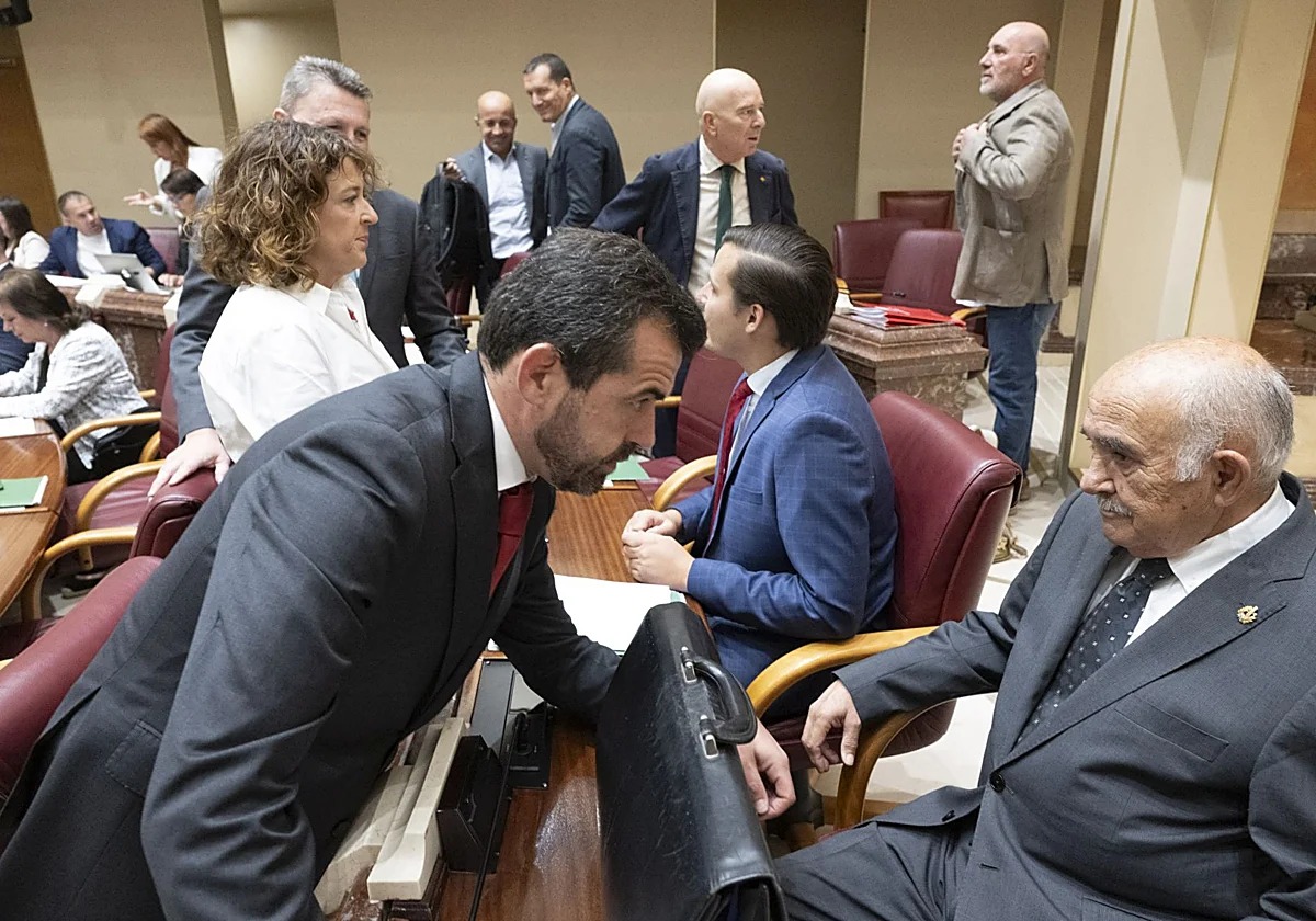 El diputado de Vox Martínez Nieto, sobre la ley trans: «Se han sacado conductas del catálogo de los trastornos para incluirlas en el de los derechos humanos»